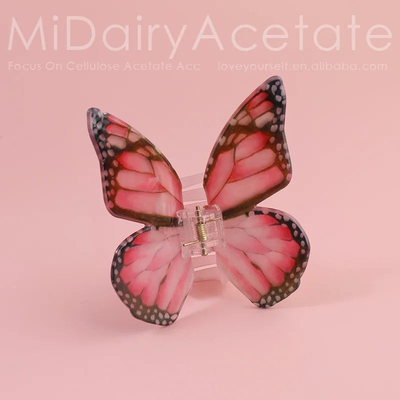 adcb8861-c045-46d6-8d63-a6b13ce97f9d
