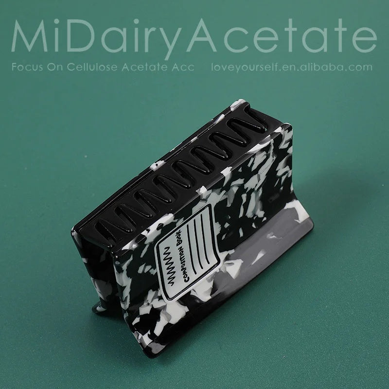 f26f4100-a798-42e4-a989-2c98caa1b54f