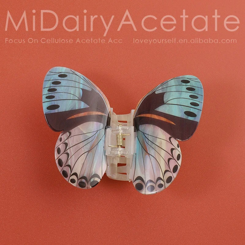 e2b3292d-3b43-4f48-a8ec-2f206b705e8e