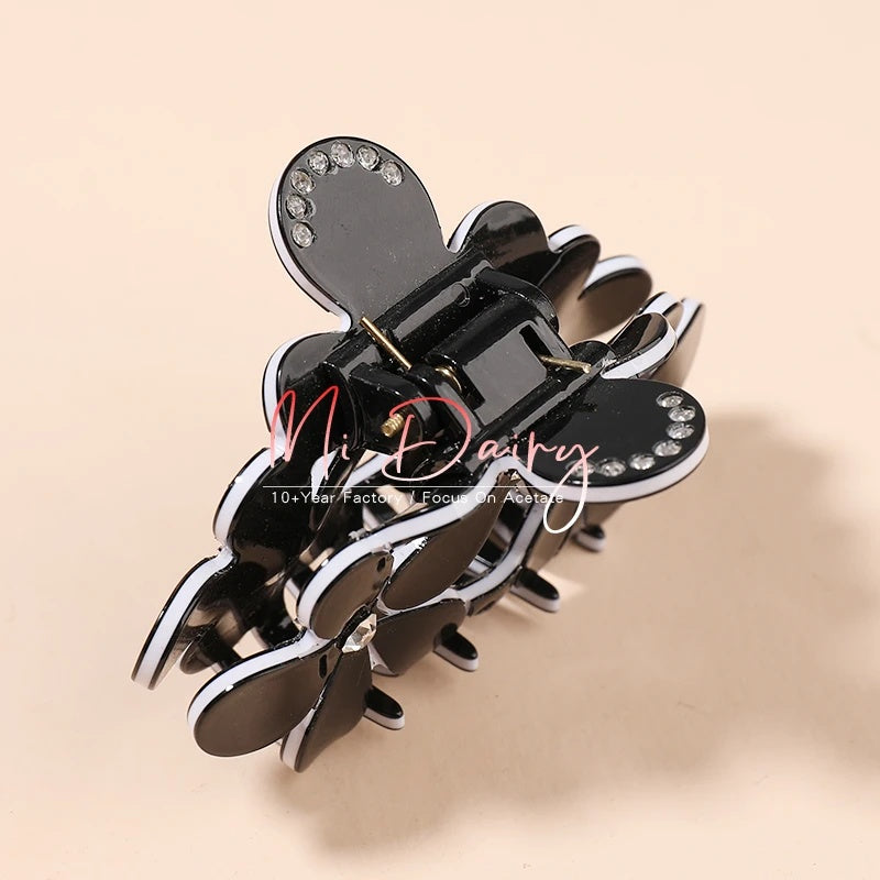 c6034712-b0fb-41b0-900e-2bfa9bda4e04