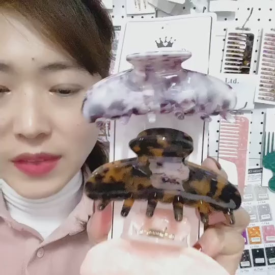880048 醋酸玳瑁抓夹 8.8cm